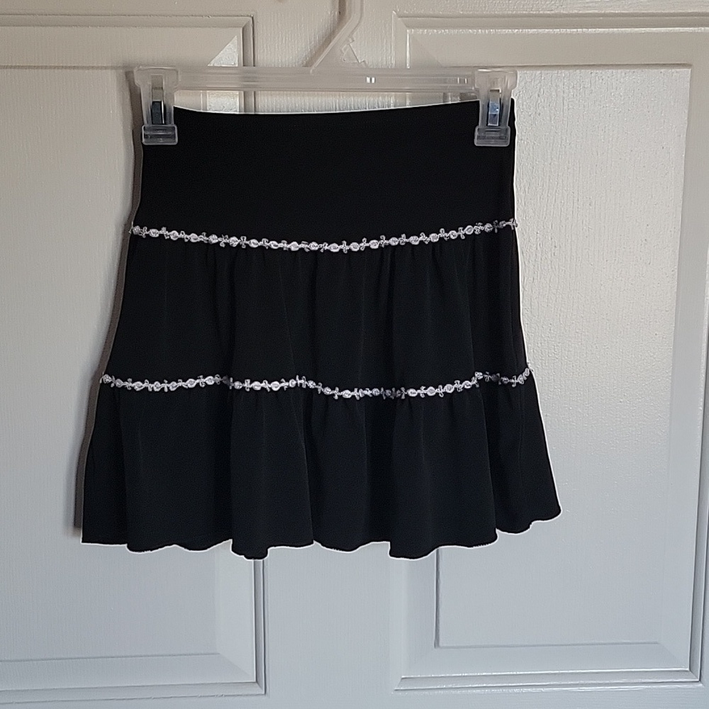 Periscope, girls S(7-8), black skirt